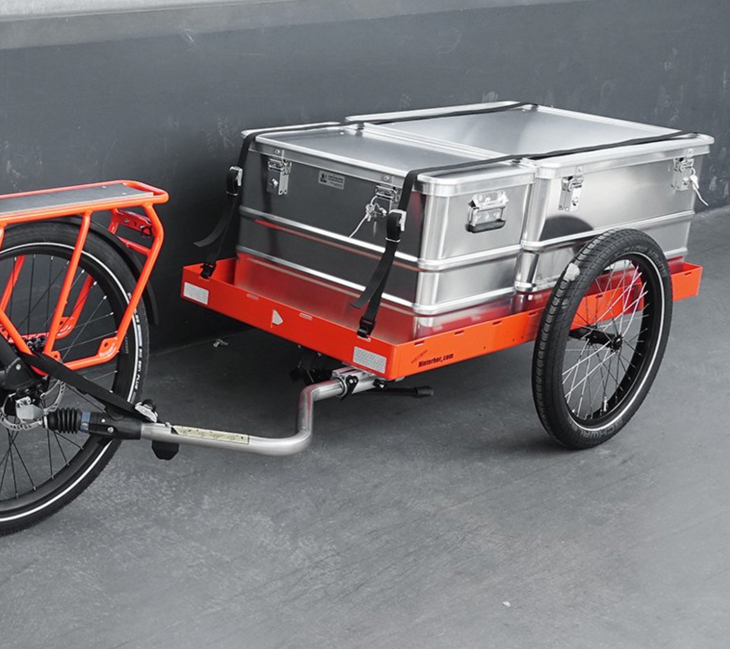 Nanno Bike bike trailer with box, cargo bike